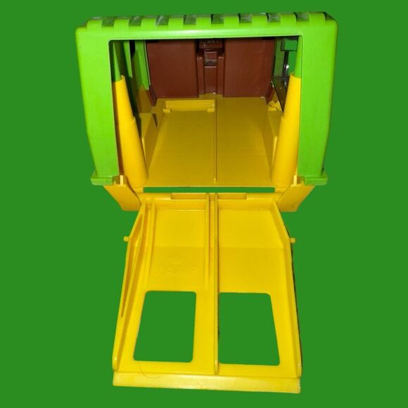 Vintage 1977 Fisher-Price Adventure People Daredevil Sports Van & Driver - Picture 6 of 11